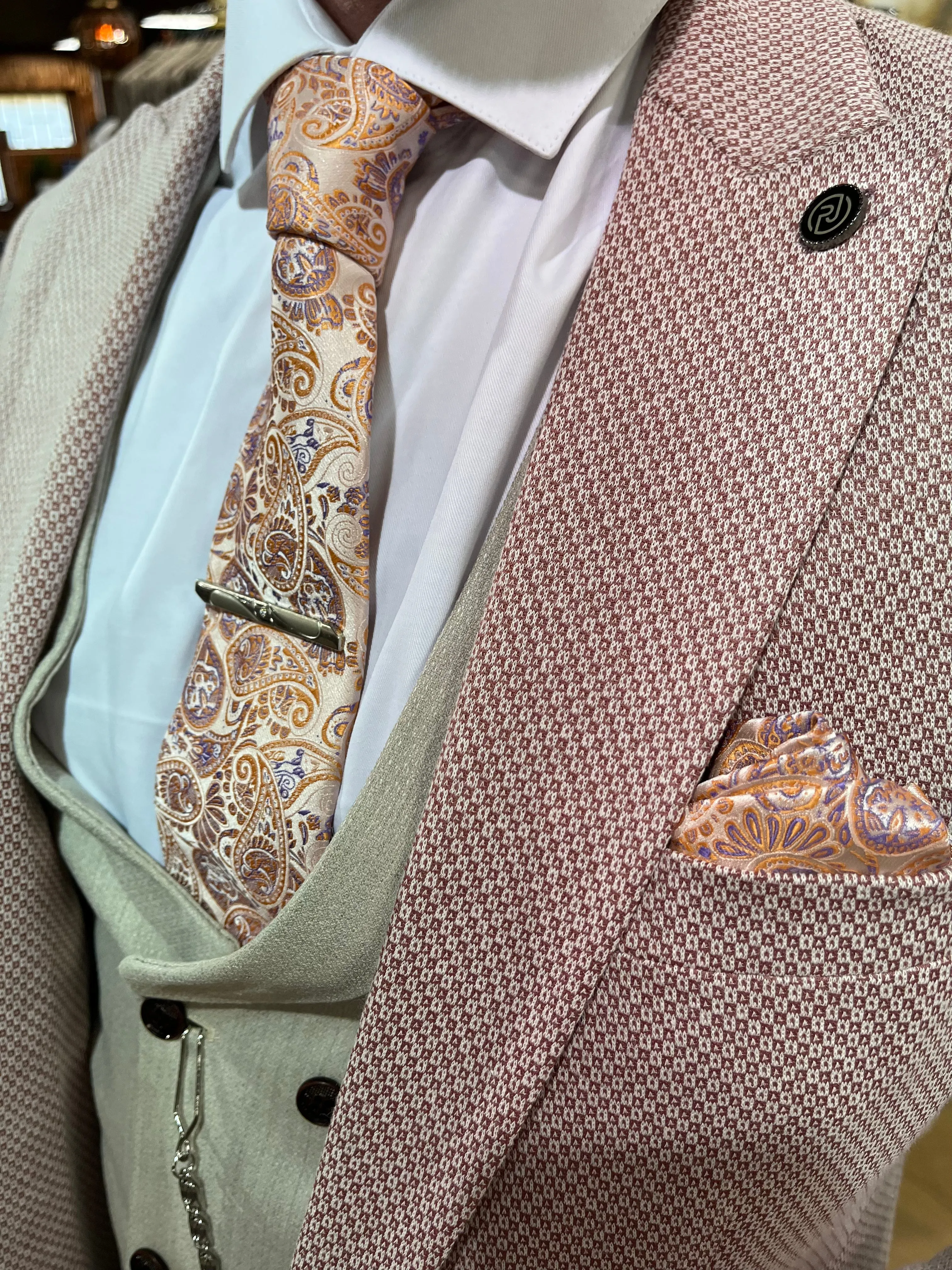 Alonso - Salmon/Cream 3 Piece Suit