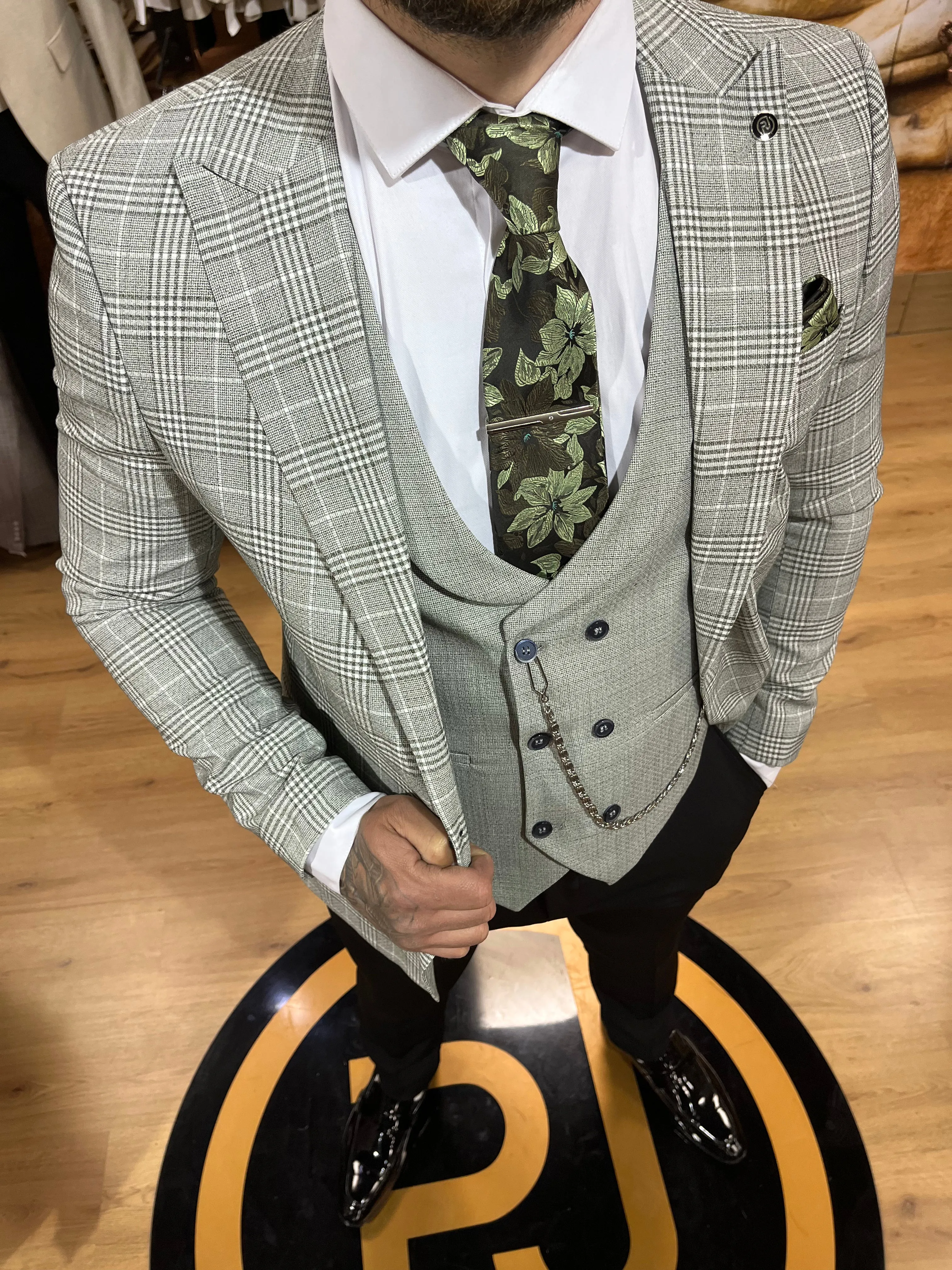 Picasso - Sage Green 3 Piece Suit