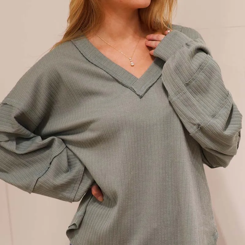 V-Neck Balloon Long Sleeve Top